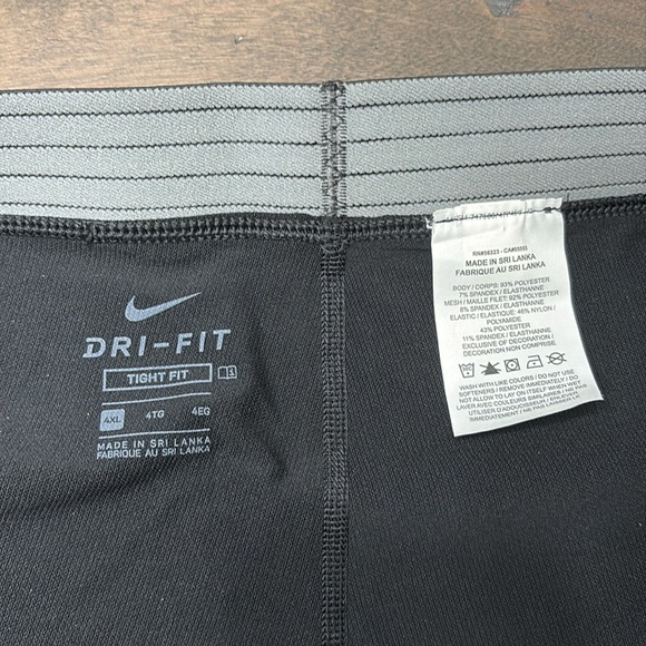 Men’s biker shorts size 4xl tight fit Nike - Picture 2 of 3